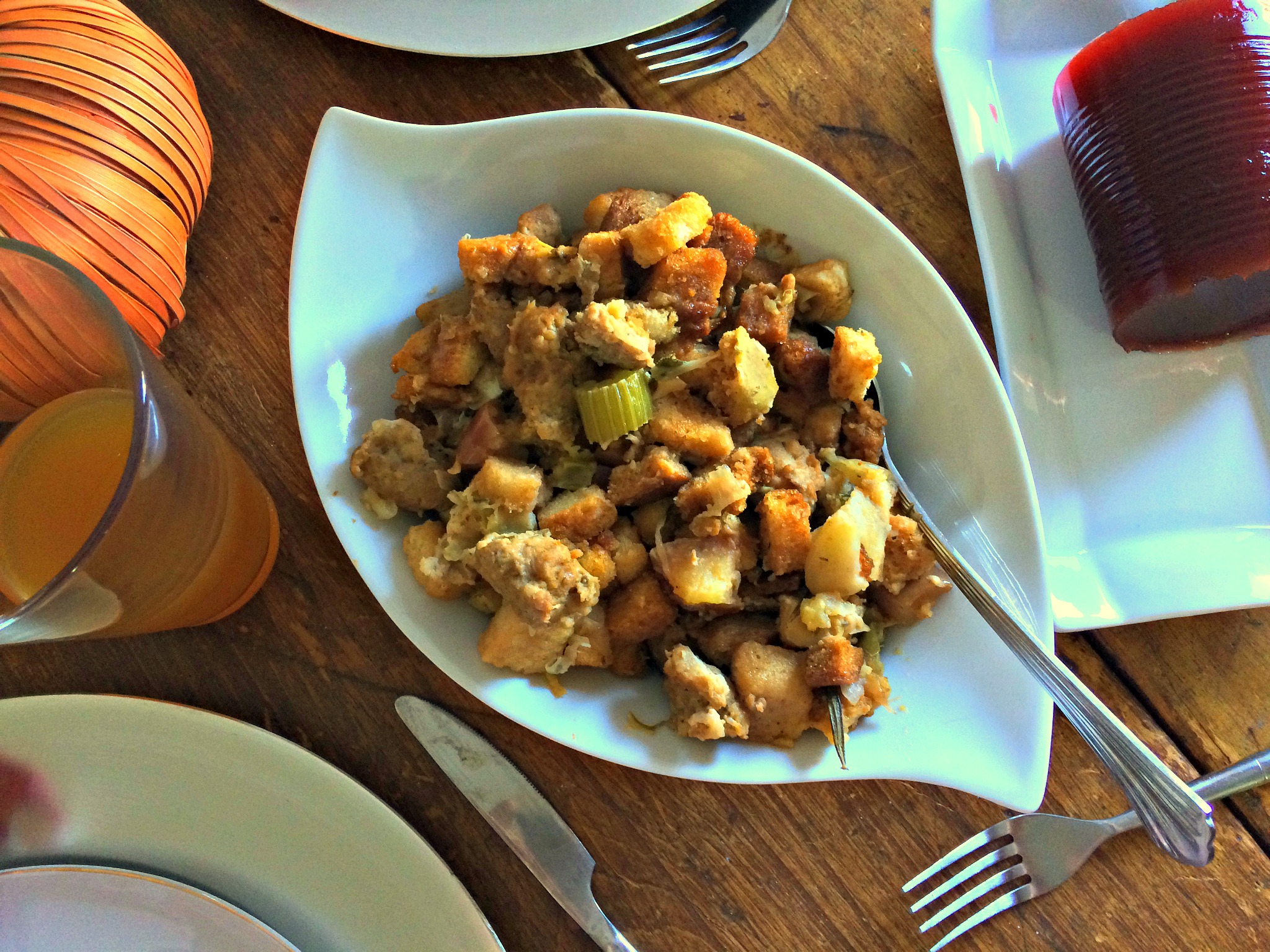 Sausage & Apple Stuffing - a moist and flavourful addition to any holiday meal AND it can be made in the slow cooker! Check it out @ GagenGirls.com