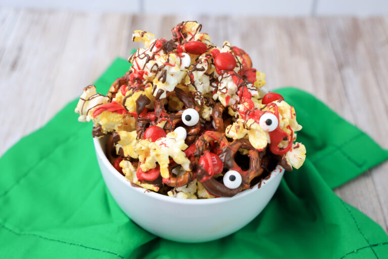 Rudolph Popcorn Snack