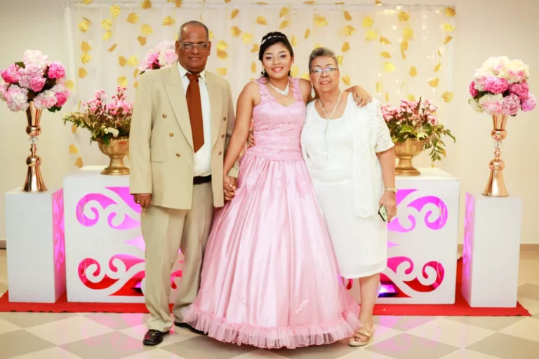 How Grandparents Can Make a Quinceañera More Meaningful